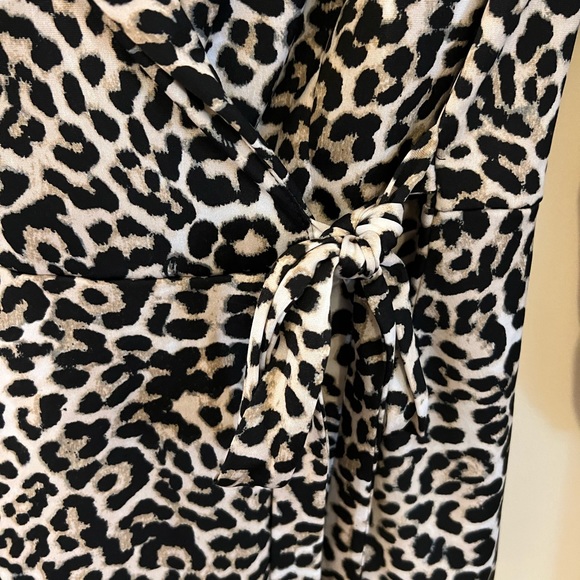 Perseption Concept animal print wrap top - Picture 3 of 7